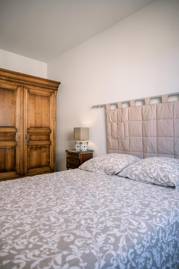 Le Saint Amans Apartment Rodez Bagian luar foto